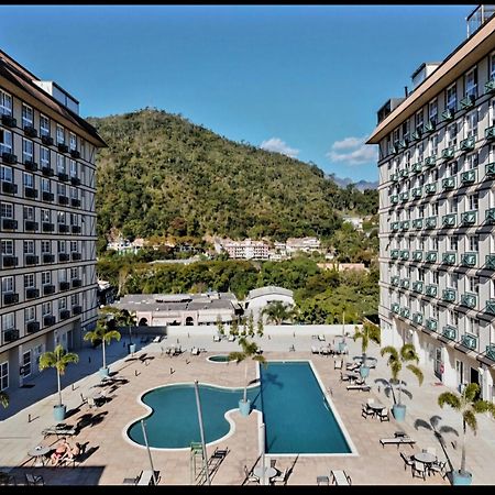 Flat 217 Granja Brasil - Com Piscina Em Itaipava Apartment เปโตรโปลิส ภายนอก รูปภาพ