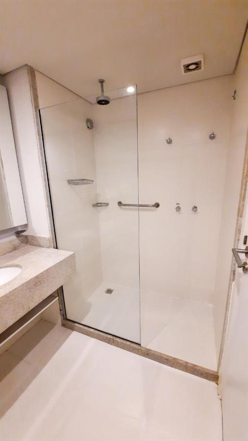 Flat 217 Granja Brasil - Com Piscina Em Itaipava Apartment เปโตรโปลิส ภายนอก รูปภาพ