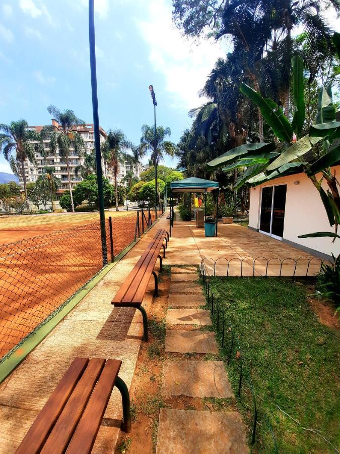 Flat 217 Granja Brasil - Com Piscina Em Itaipava Apartment เปโตรโปลิส ภายนอก รูปภาพ