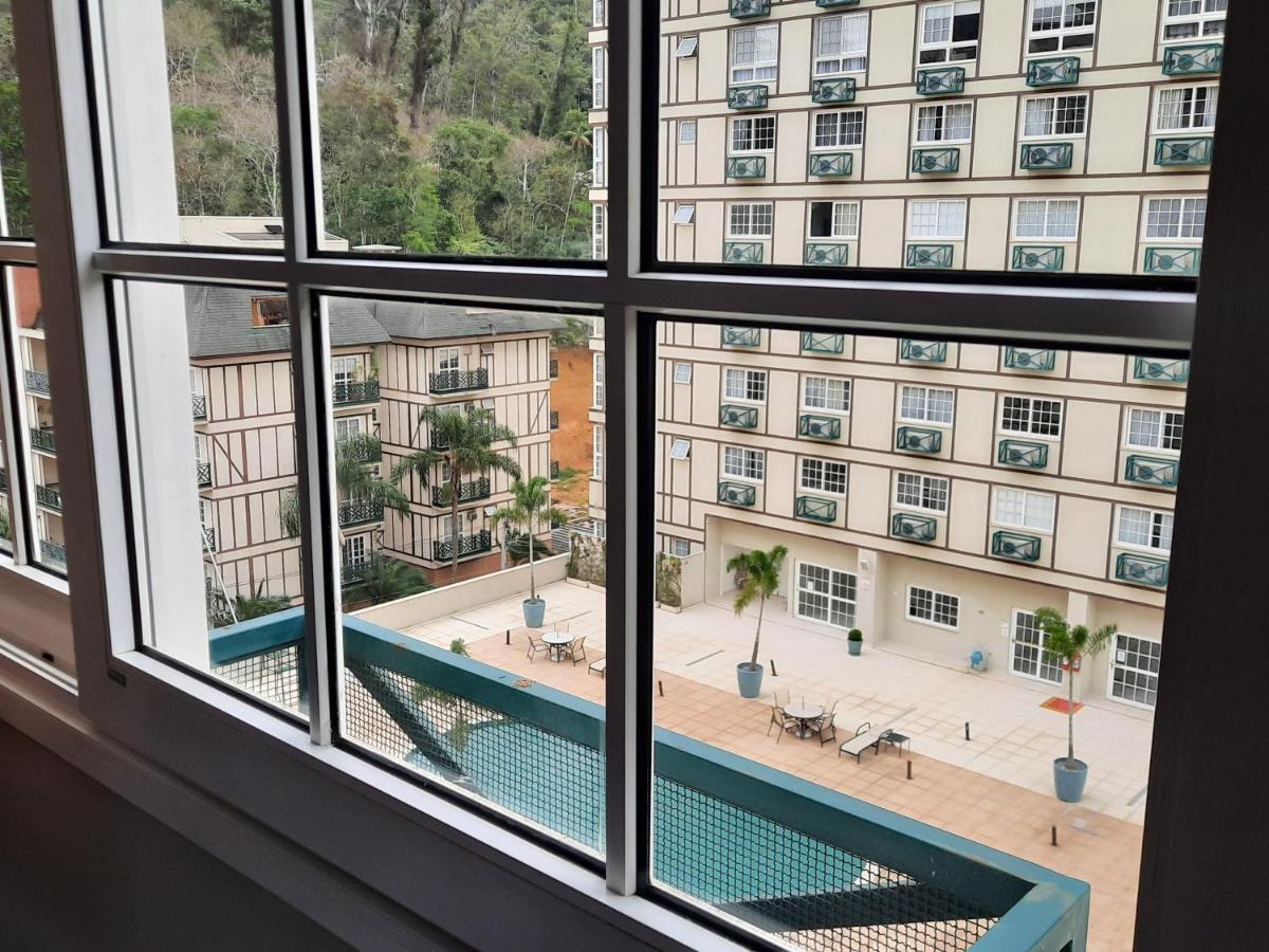 Flat 217 Granja Brasil - Com Piscina Em Itaipava Apartment เปโตรโปลิส ภายนอก รูปภาพ